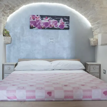 Little アパート マルティナ・フランカ